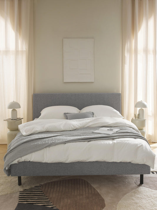 Giulessi Upholstered Bed with Wooden Feet