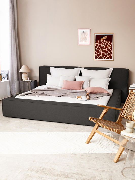 Lenfaro Bed, Upholstered