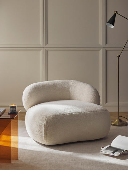 Albrizza Lounge Chair in Teddy Fur