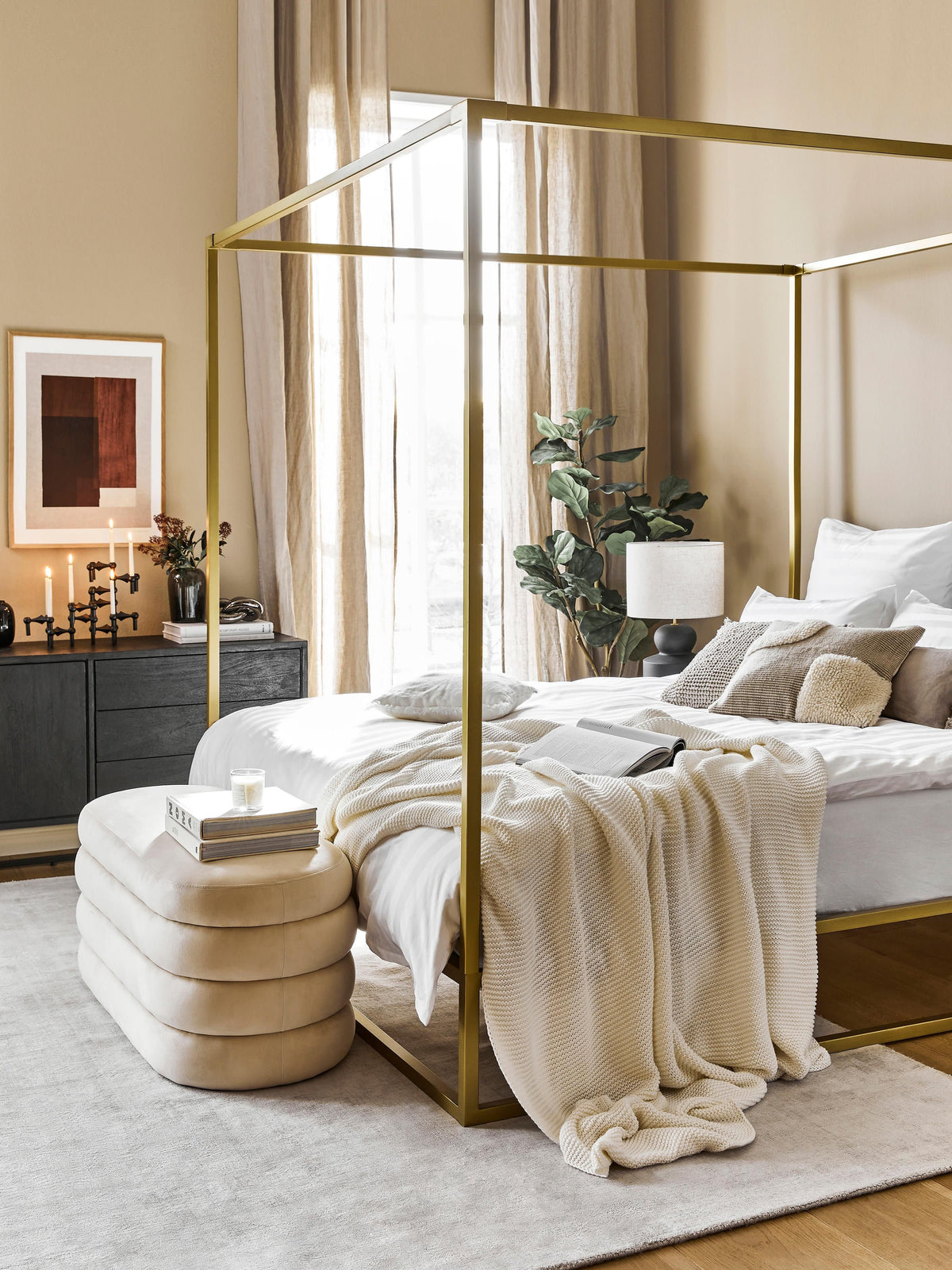 Belfiora Metal Four-Poster Bed