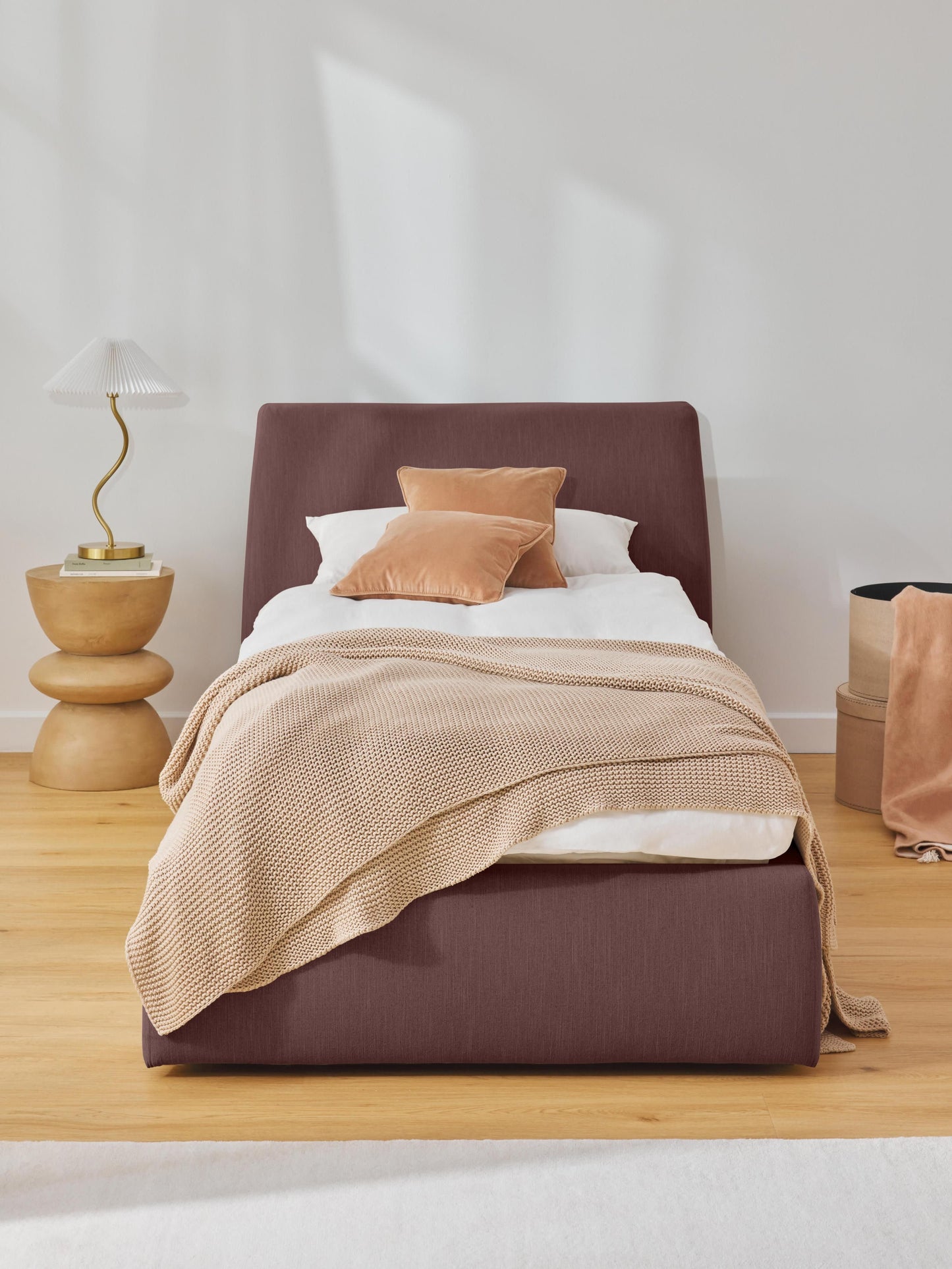 Clovinta Single Bed with Storage