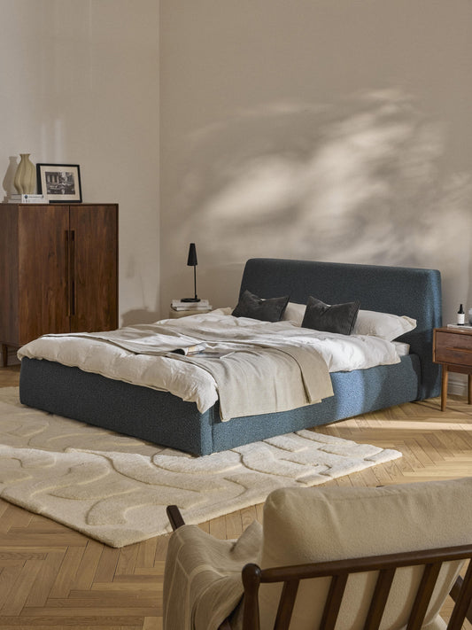 Clovinta Upholstered Bed in Bouclé