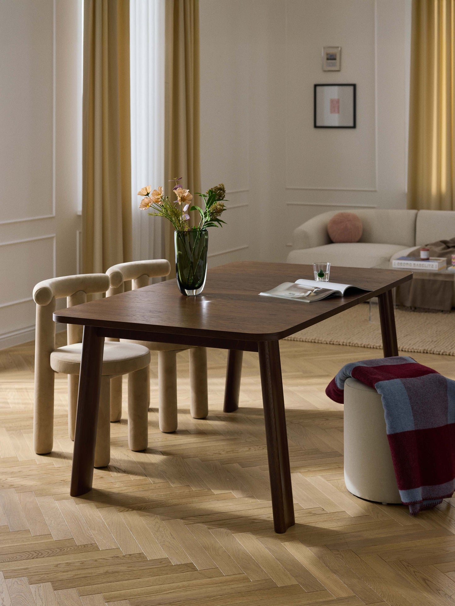 Embriano Dining Table, Extendable, in Various Sizes