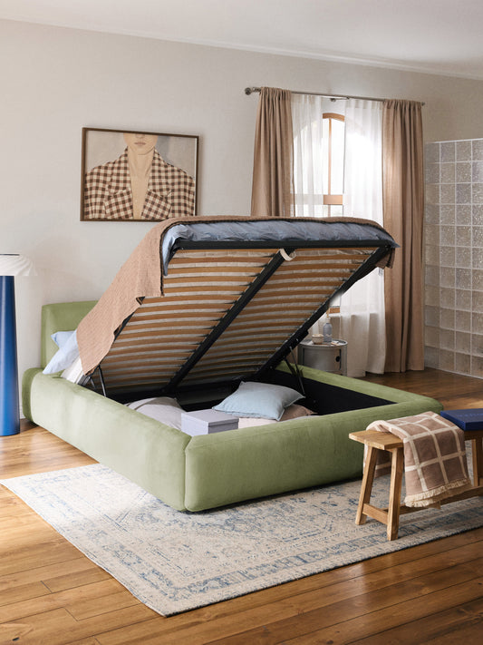 Melvasso Upholstered Storage Bed