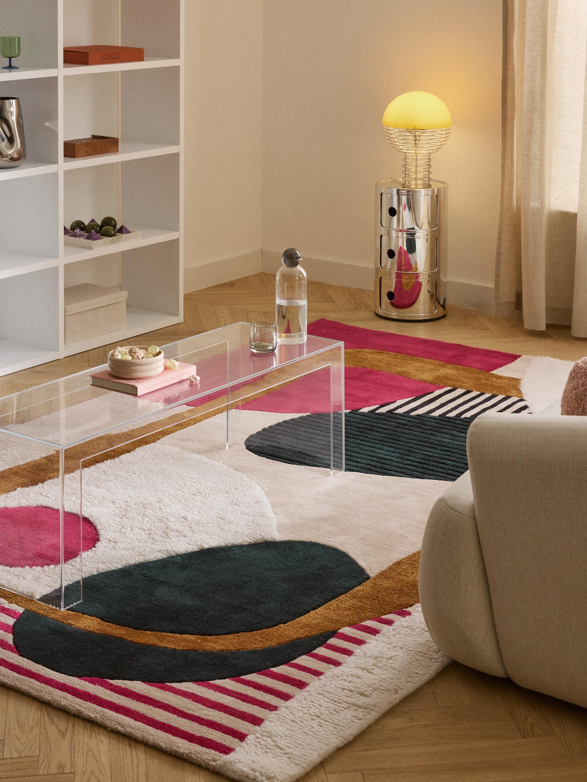 Roscallo Wool Rug with High-Low Texture, Hand-Tufted
